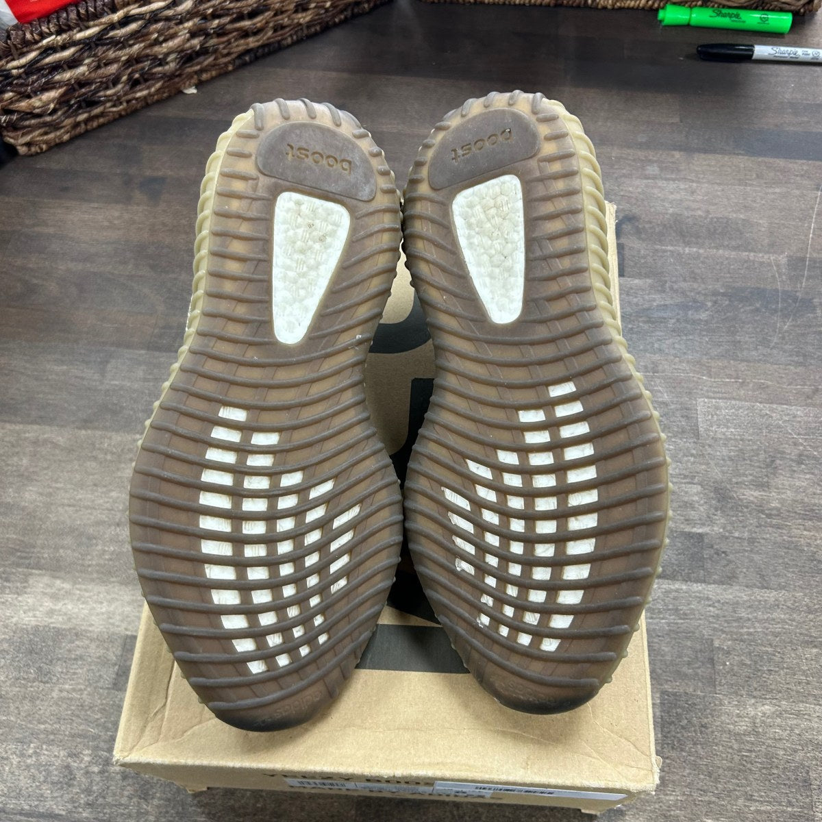 adidas Yeezy Boost 350 V2 Sand Taupe Size 9 (Pre-Owned) - Image 5