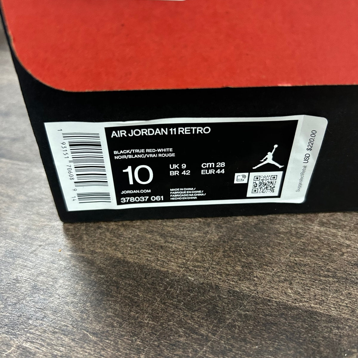 Jordan 11 Retro Playoffs Bred (2019) - Image 6