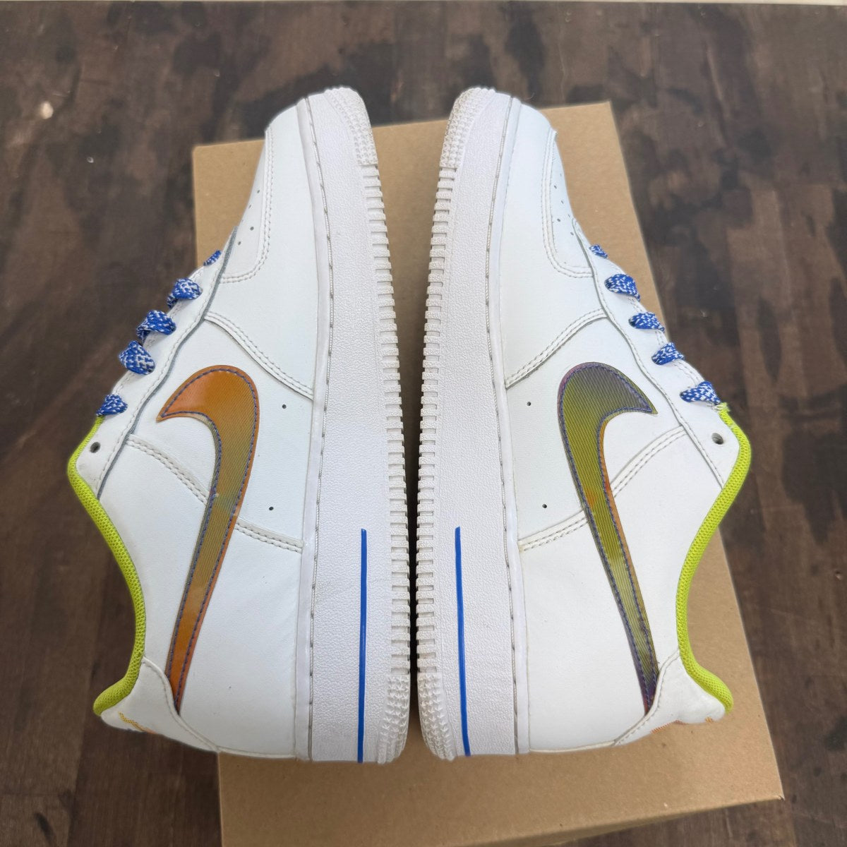 Nike Air Force 1 Low LV8 White Magma Orange (GS) Size 7Y (Pre-Owned) - Image 4