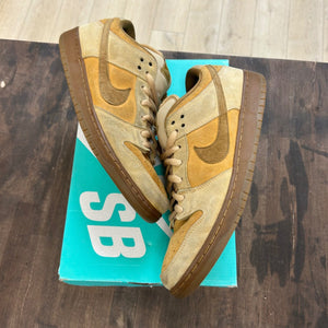 Nike SB Dunk Low Wheat (2017) Size 12 (Pre-Owned) - Image 1