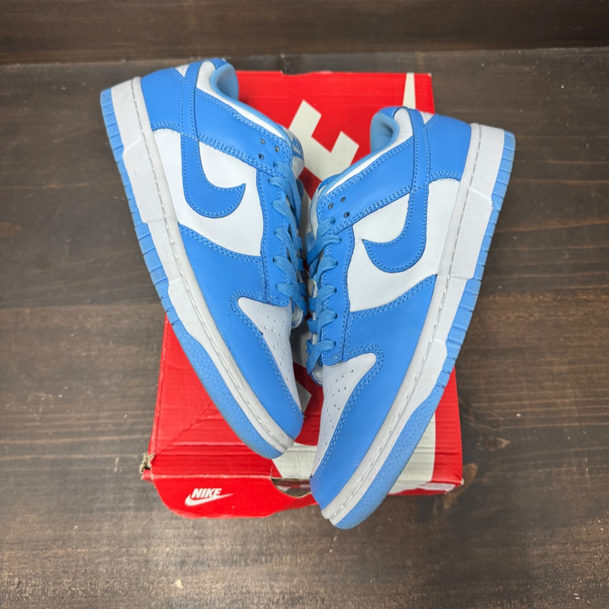 Nike Dunk Low UNC (2021) Size 9 (Pre-Owned) - back