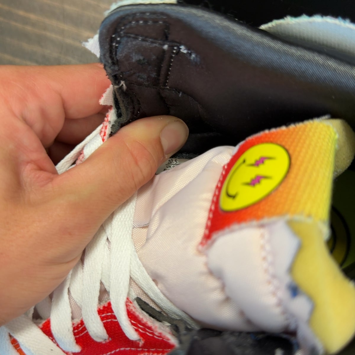 Jordan 1 Retro High J Balvin - Image 7