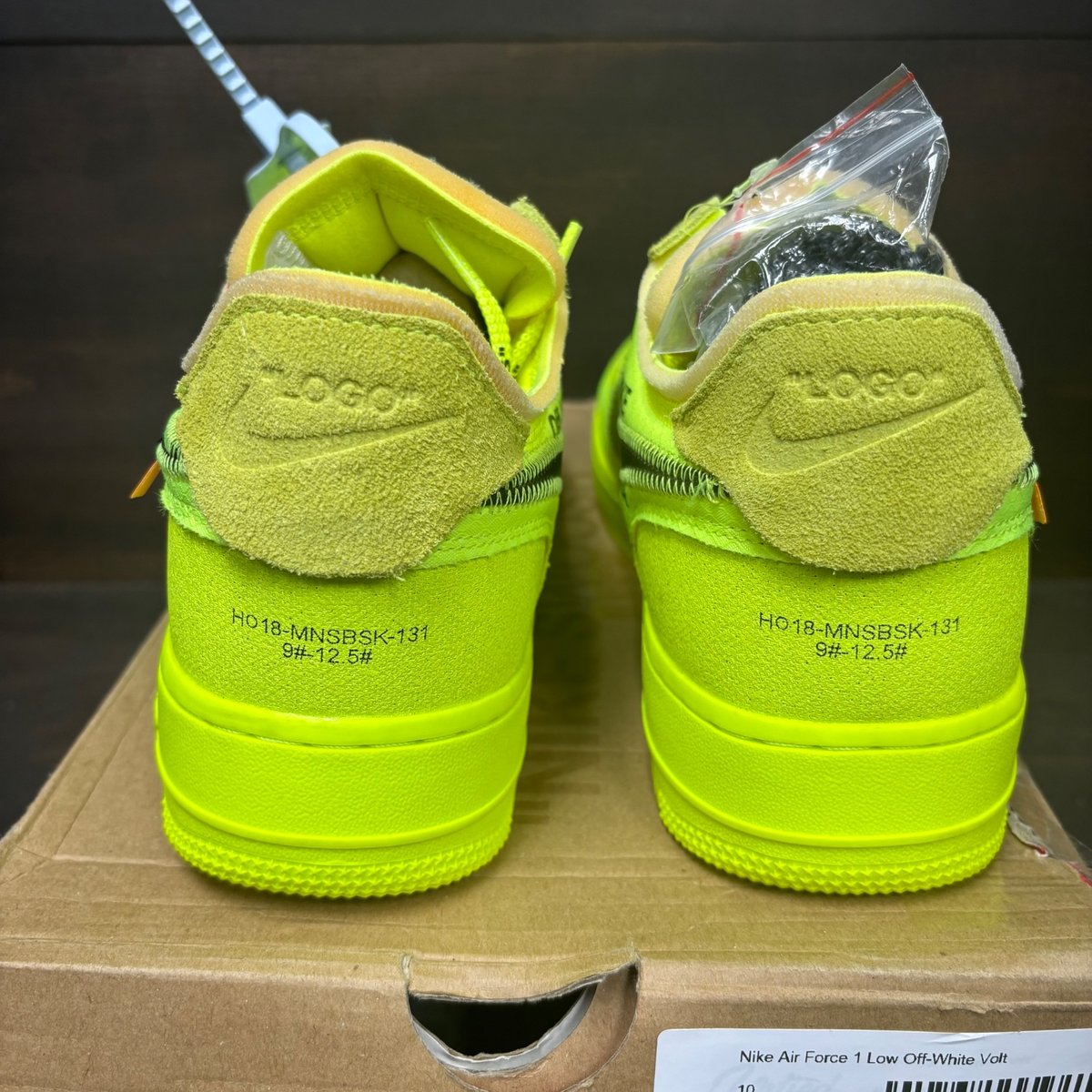 Nike Air Force 1 Low Off-White Volt Size 10 - sole