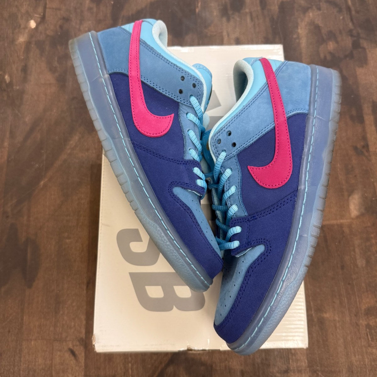 Nike SB Dunk Low Run The Jewels - Image 1