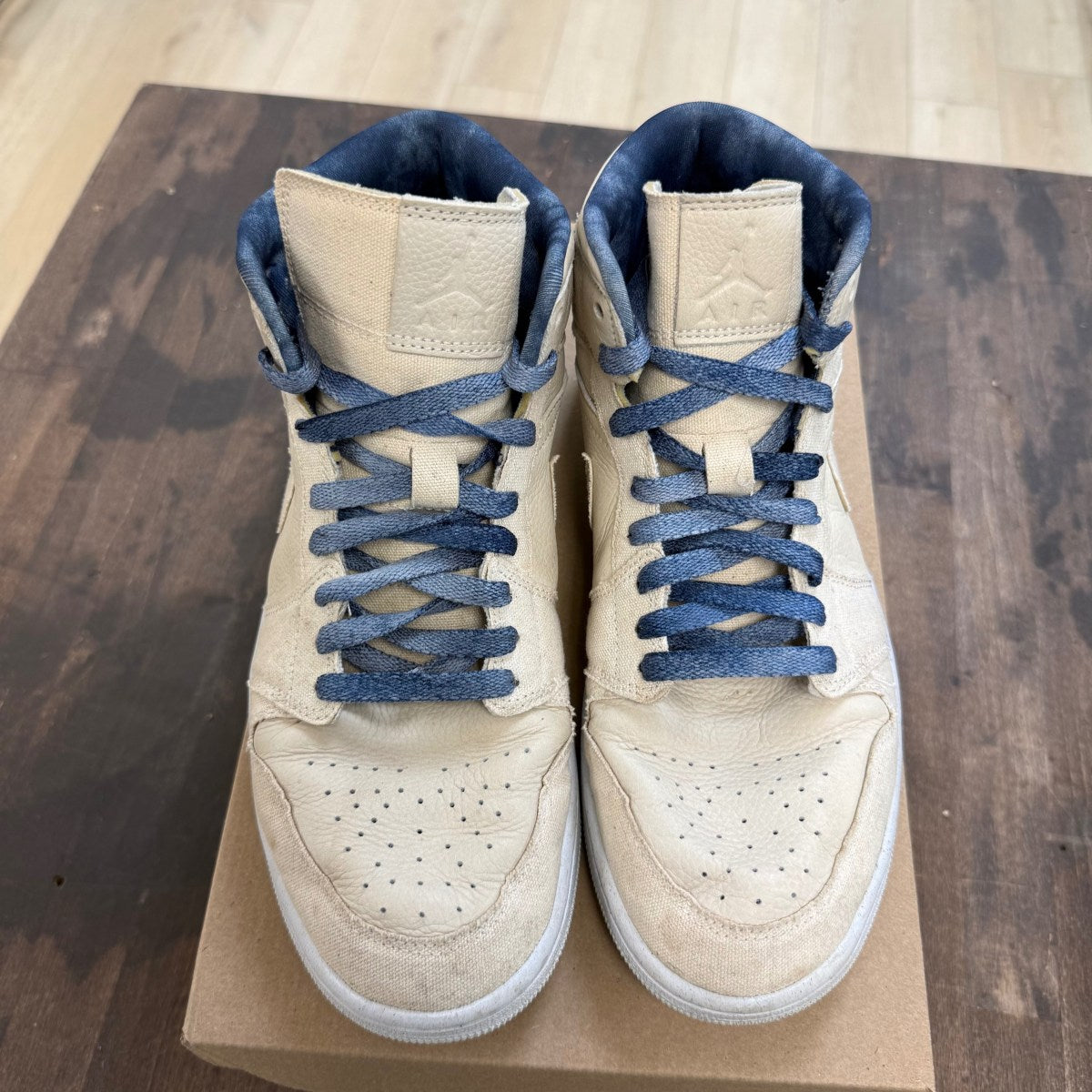 Jordan 1 Mid SE Sanddrift (Women's) Size 10.5W (Pre-Owned) - Image 2