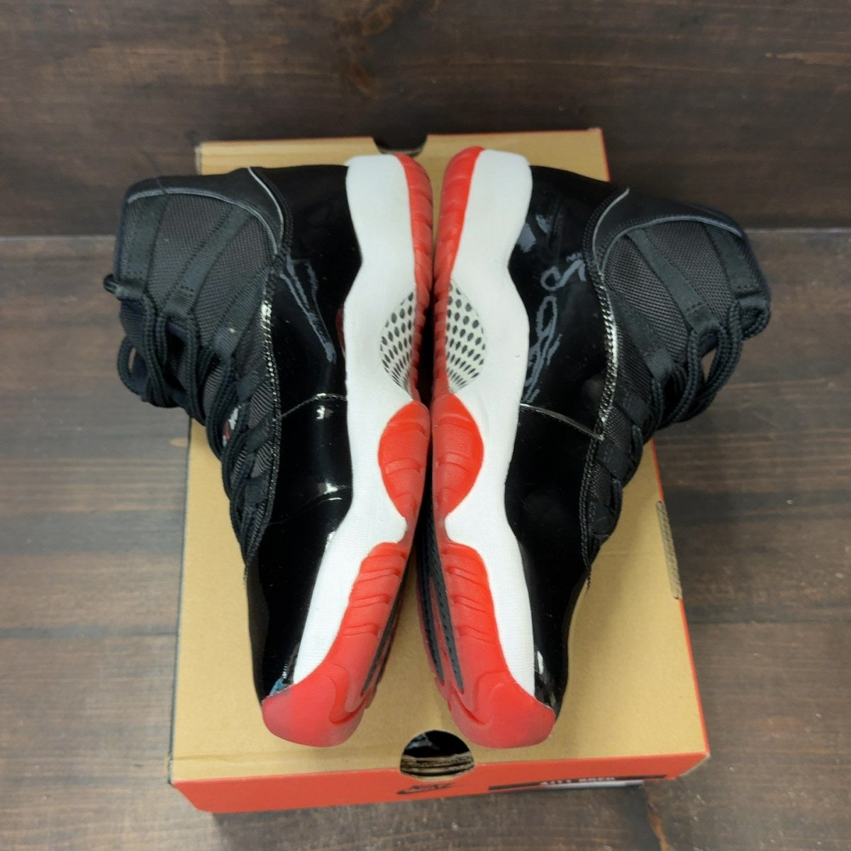Jordan 11 Retro Playoffs Bred (2019) - Image 4