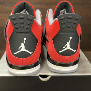 Jordan 4 Retro Toro Bravo (2026) Size 12 (Pre-Owned) - aux