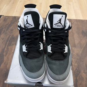 Jordan 4 Retro Fear (2024) Size 13 (Pre-Owned) - Image 2