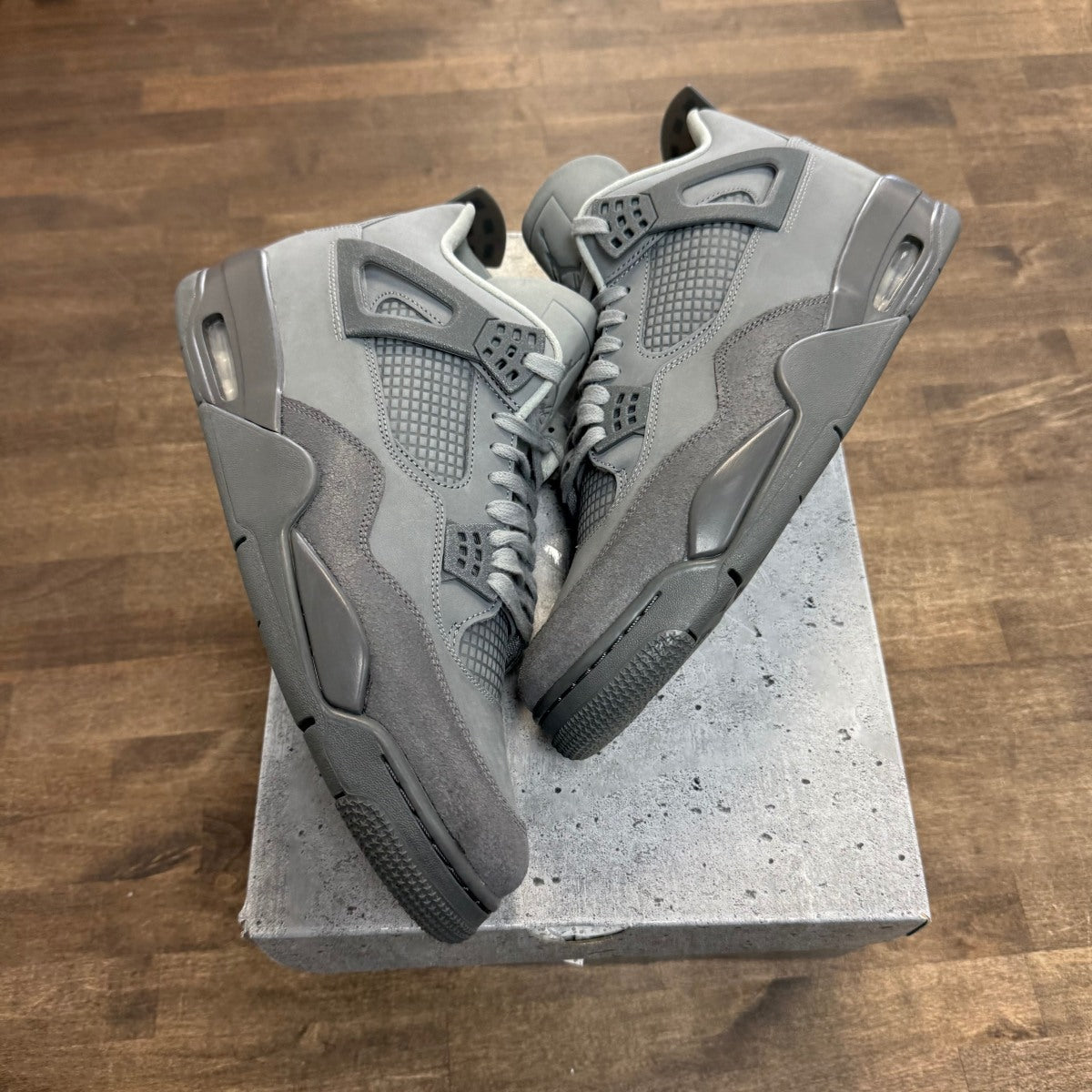 Jordan 4 Retro SE Paris Olympics Wet Cement - Image 1