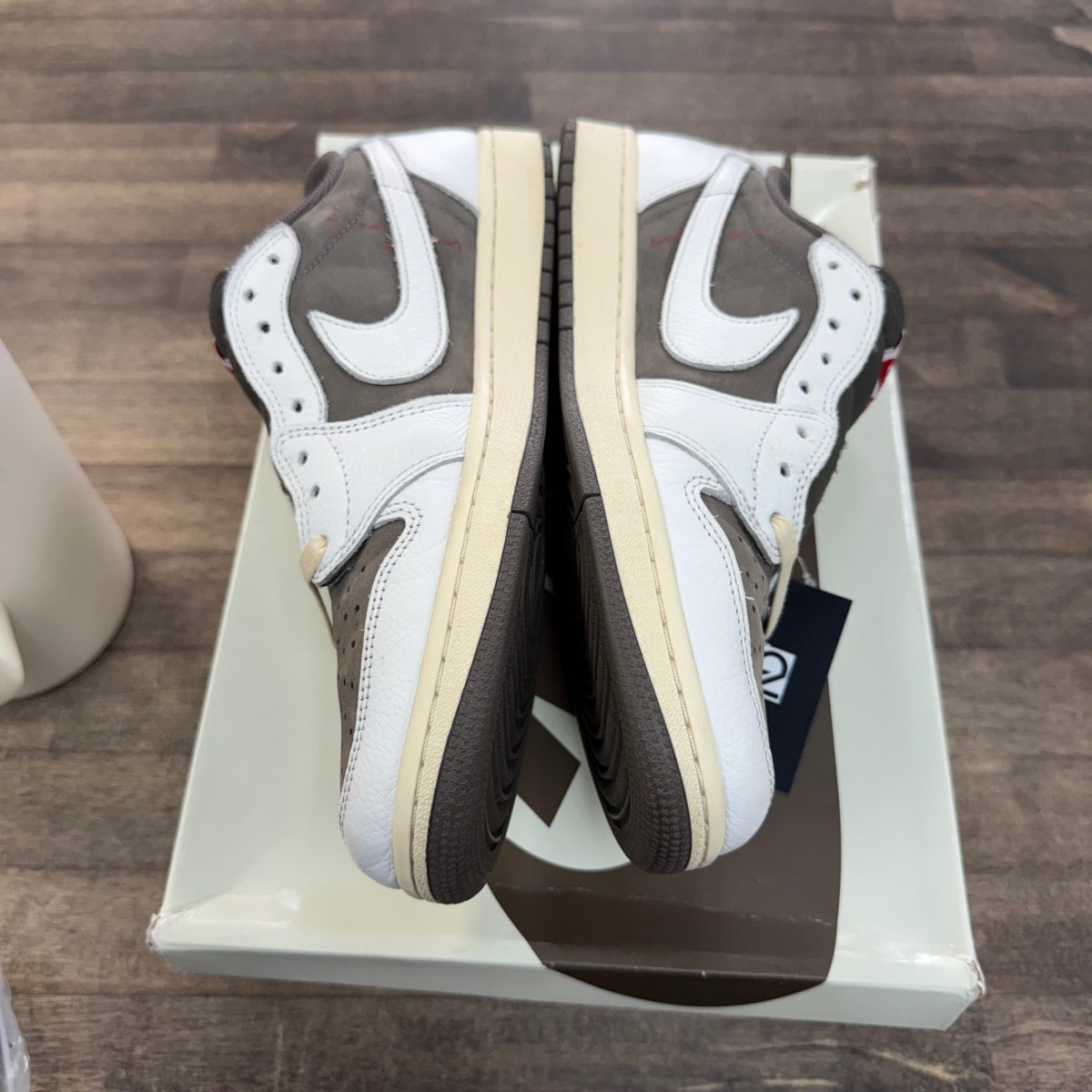 Jordan 1 Retro Low OG SP Travis Scott Reverse Mocha Size 11 (Pre-Owned) - Image 3