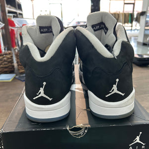 Jordan 5 Retro Moonlight (2021) Size 10 (Pre-Owned) - Image 3