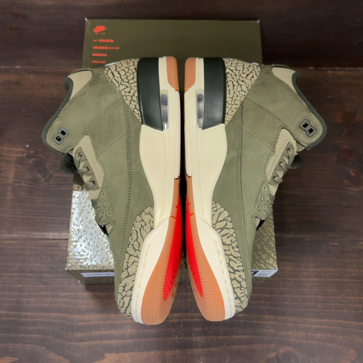 Jordan 3 Retro Family Affair - Image 4