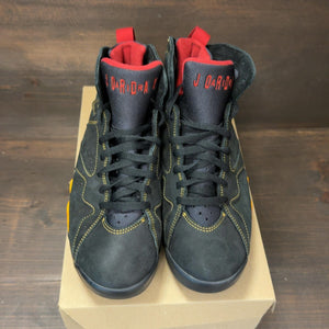 Jordan 7 Retro Citrus (2022) Size 9.5 (Pre-Owned) - Image 3