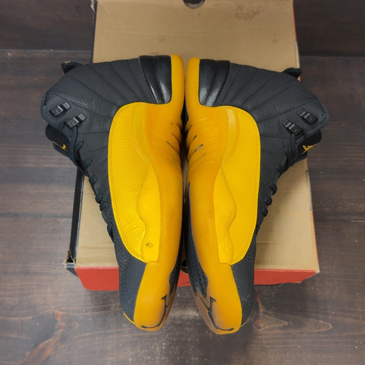 Jordan 12 Retro Black University Gold Size 11 (Pre-Owned) - aux