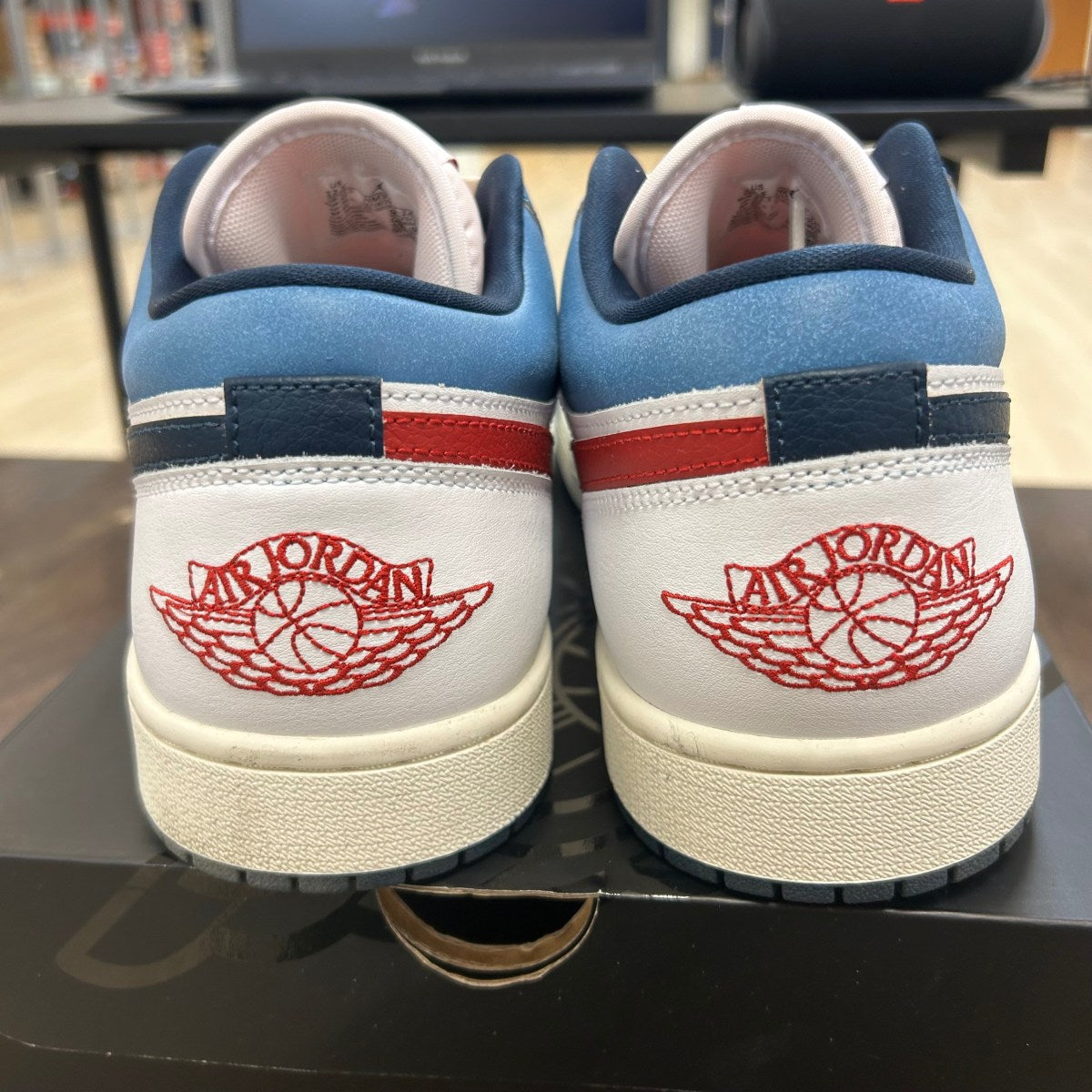 Jordan 1 Low SE Armory Navy - Image 4