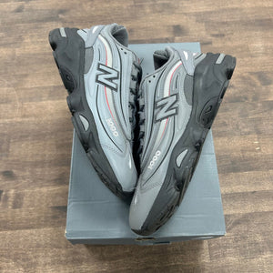 New Balance 1000 Grey Bright Red - Image 1