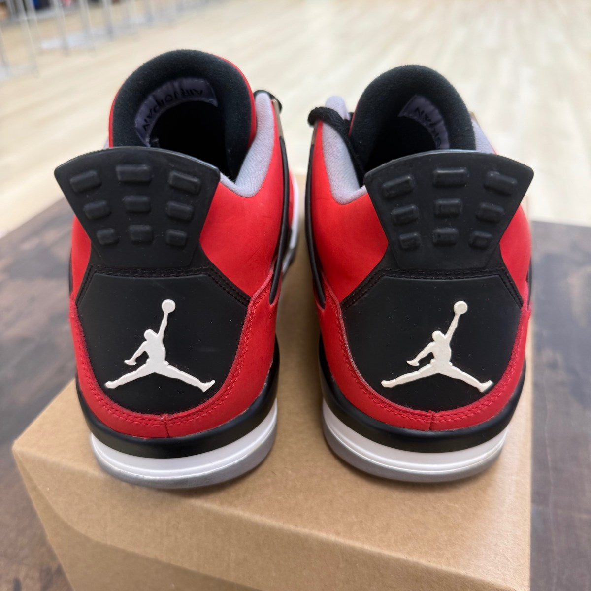 Jordan 4 Retro Toro Bravo Size 11.5 (Pre-Owned) - Image 3