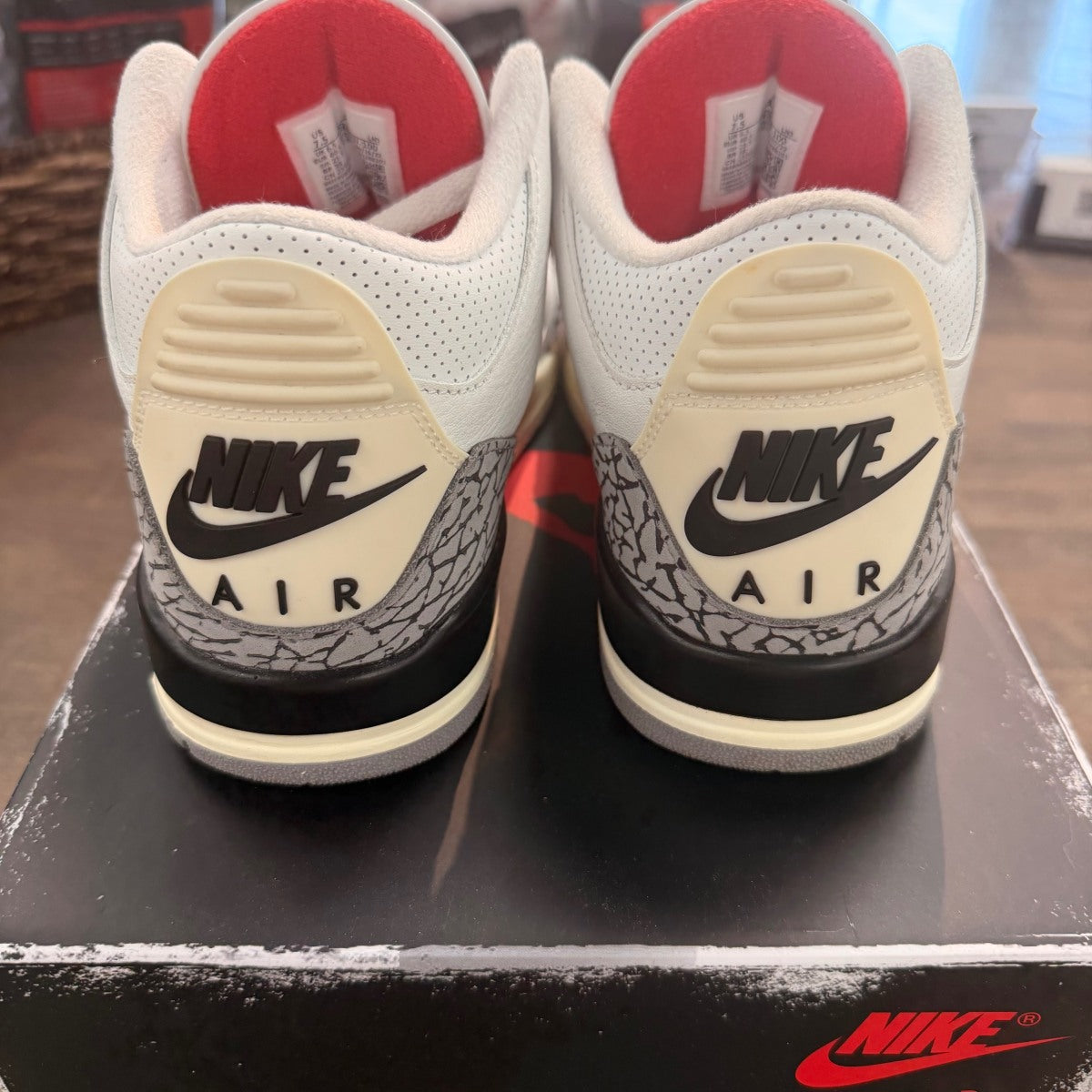 Jordan 3 Retro White Cement Reimagined Size 7.5 (Pre-Owned) - Image 4