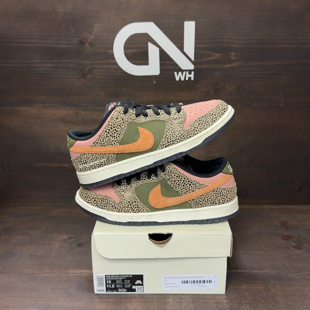 Nike SB Dunk Low Arts-Rec Size 10 (Pre-Owned) - front