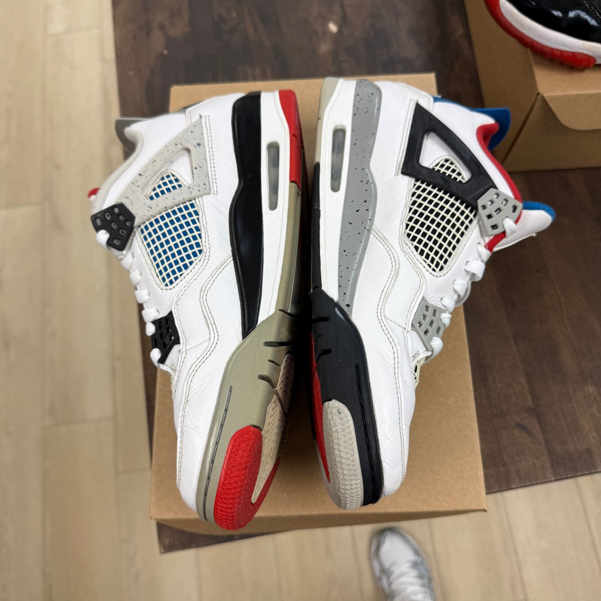 Jordan 4 Retro What The Size 10 (Pre-Owned) - Image 3