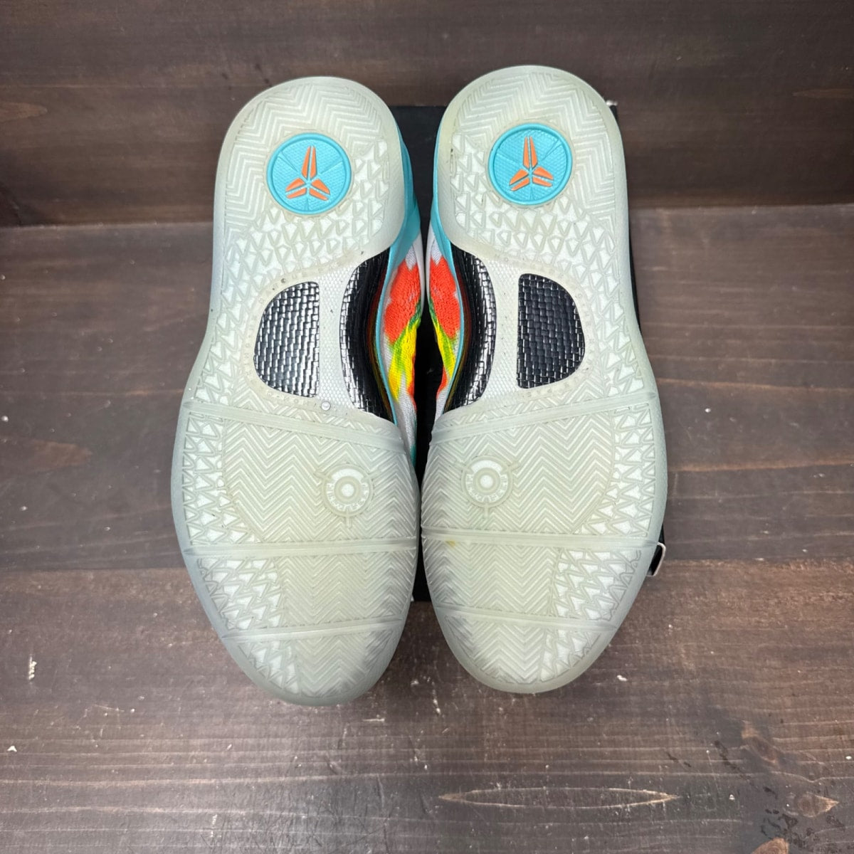 Nike Kobe 8 Protro Venice Beach (2024) (GS) Size 7Y (Pre-Owned) - box