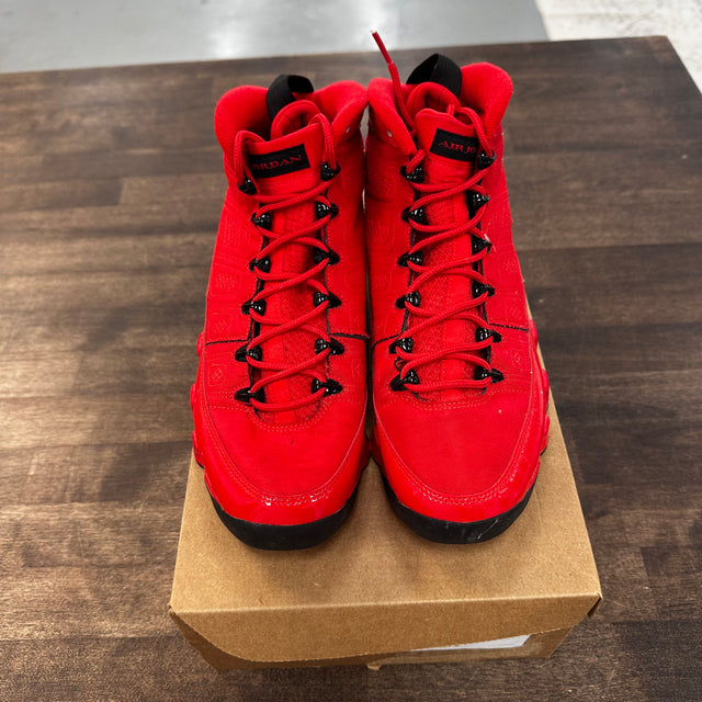 Chile Red Jordan 9 (USED, No Box)