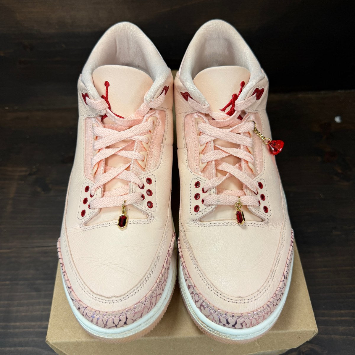Jordan 3 Retro Valentine's Day Treat Yourself (2025) (Women's) Size 10W (Pre-Owned) - Image 3