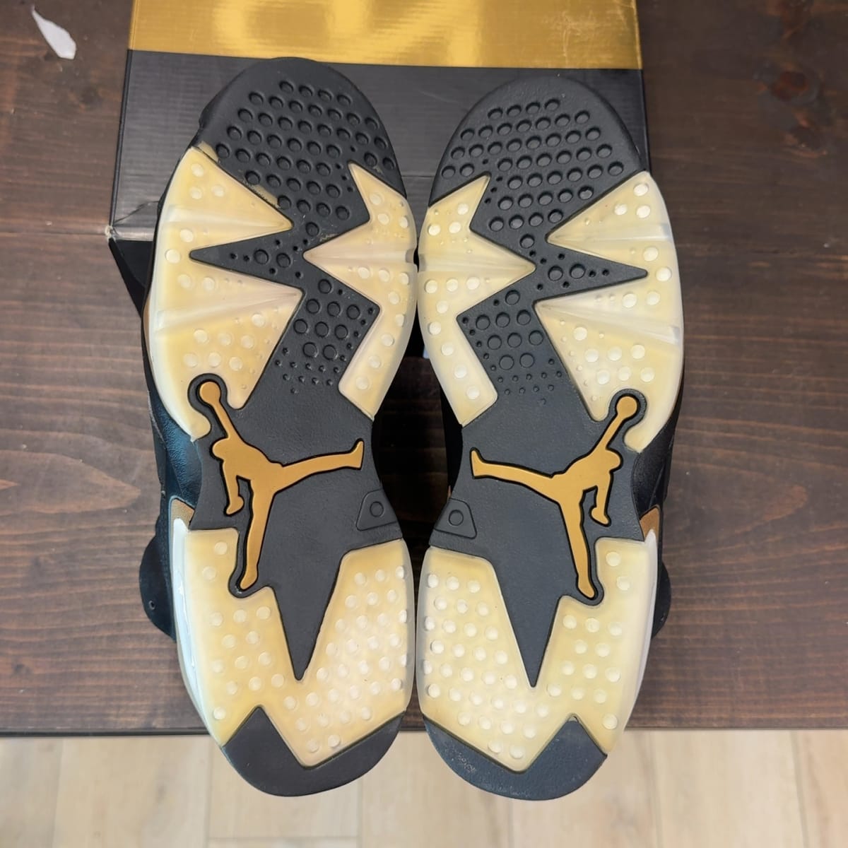 Jordan 6 Retro DMP (2020) Size 10 (Pre-Owned) - aux