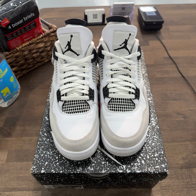 Military Black Jordan 4 Retro (USED)