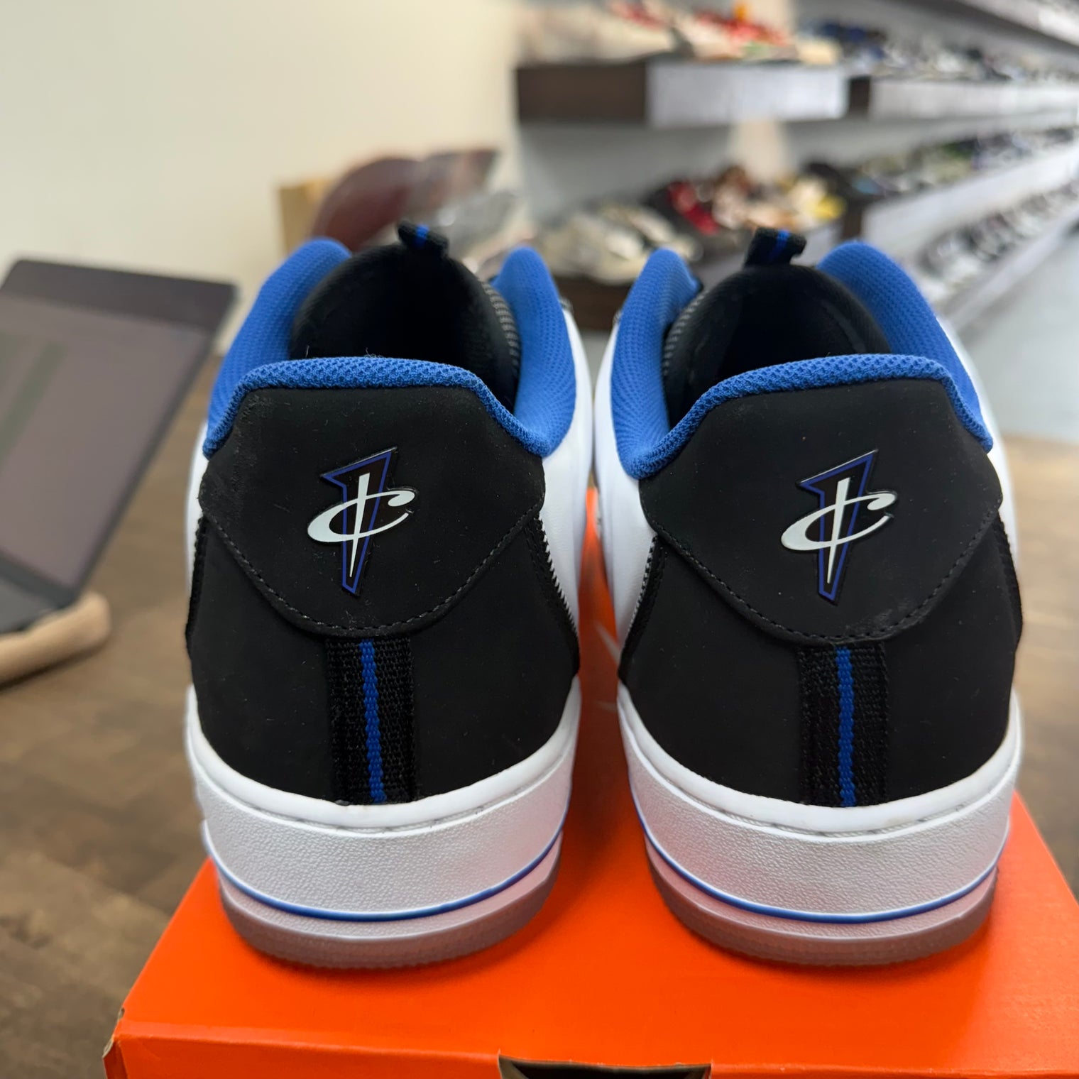 Nike Air Force 1 Low CMFT Penny Black (2013) (USED,Replacement Box)