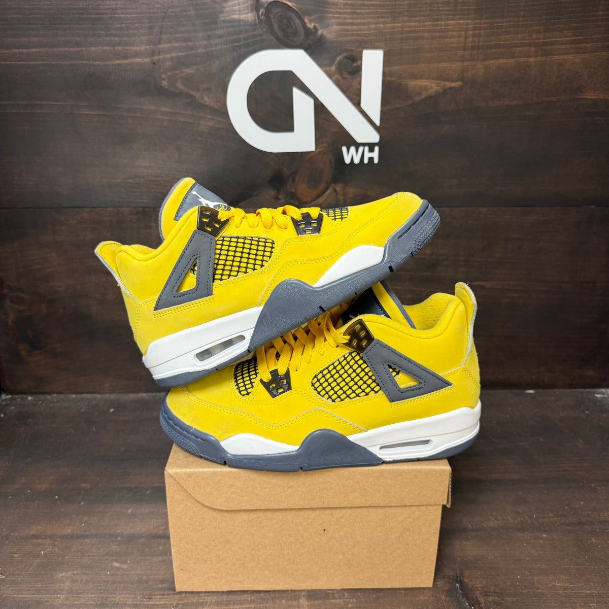Jordan 4 Retro Lightning (2021) (GS) Size 6.5Y (Pre-Owned) - Image 1
