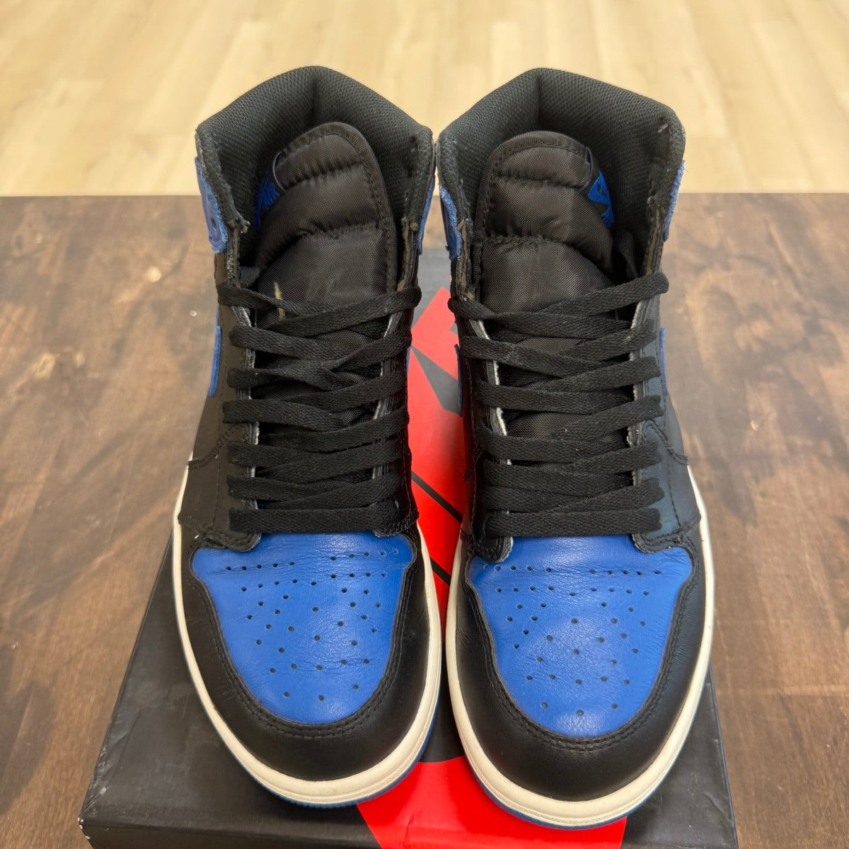 Jordan 1 Retro Royal (2017) - Image 2