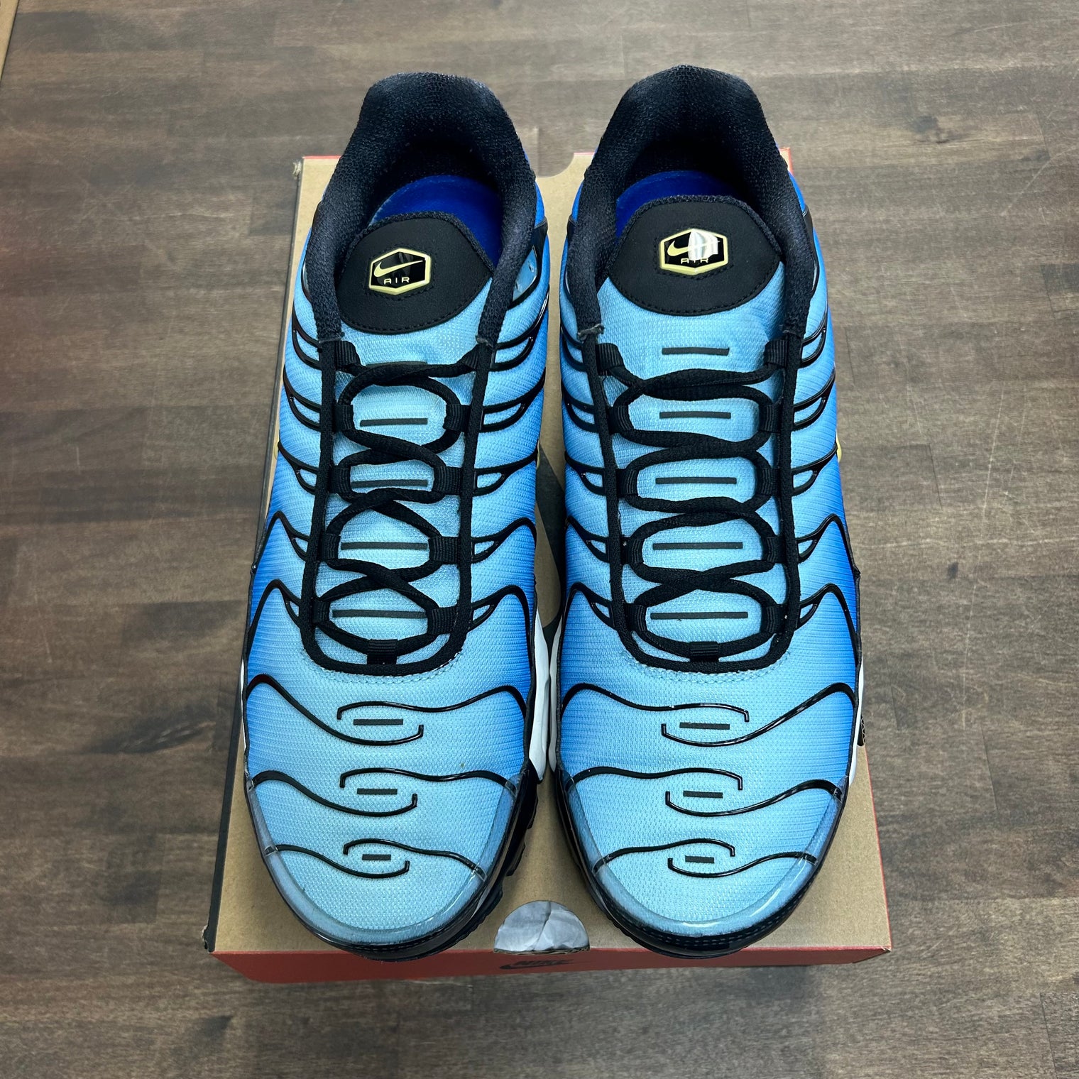 Hyper Blue Air Max Plus OG (USED)