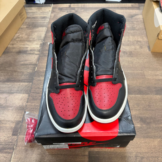 Bred Banned Jordan 1 High (2016) (Lightly Worn)