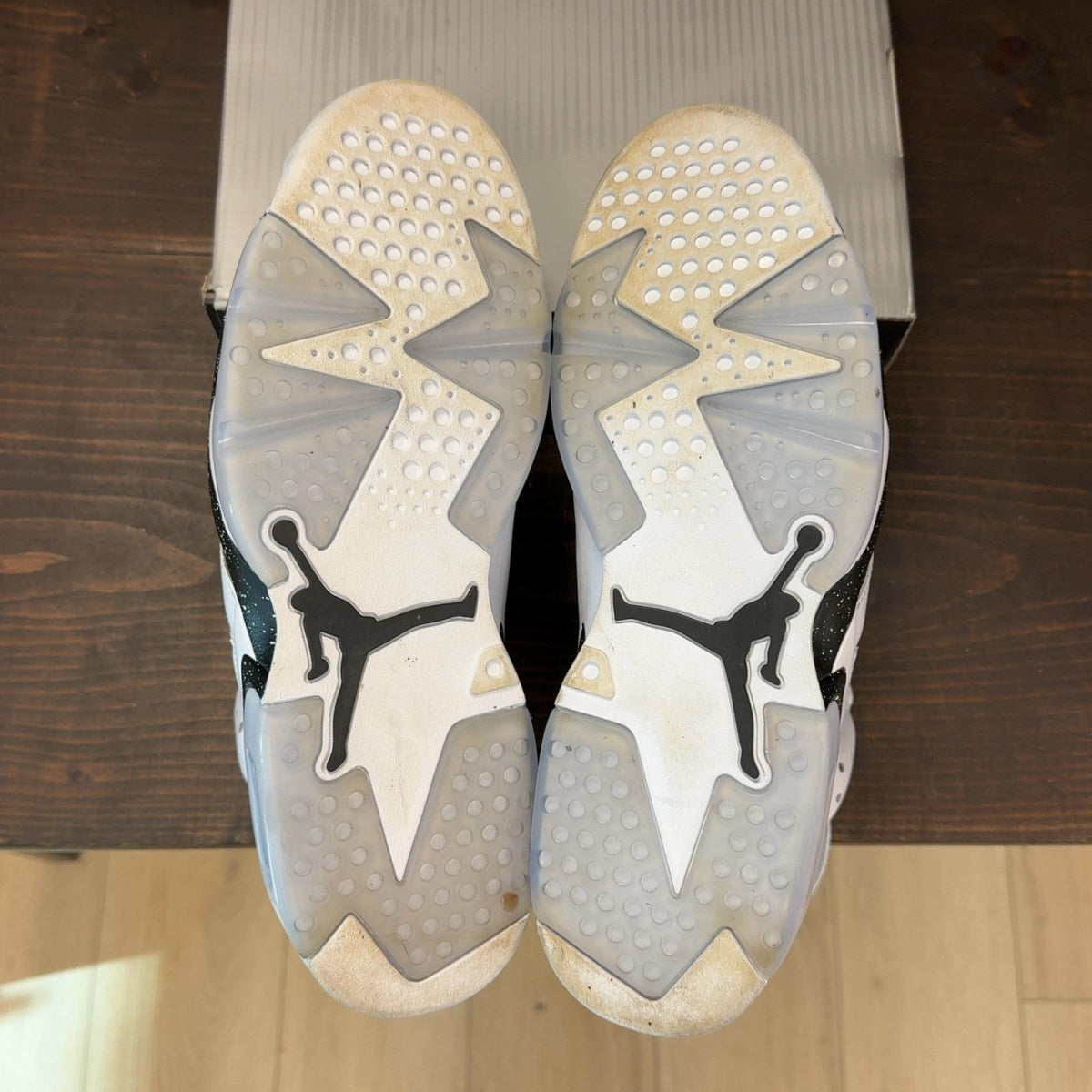 Jordan 6 Retro Oreo (2026) - Image 9