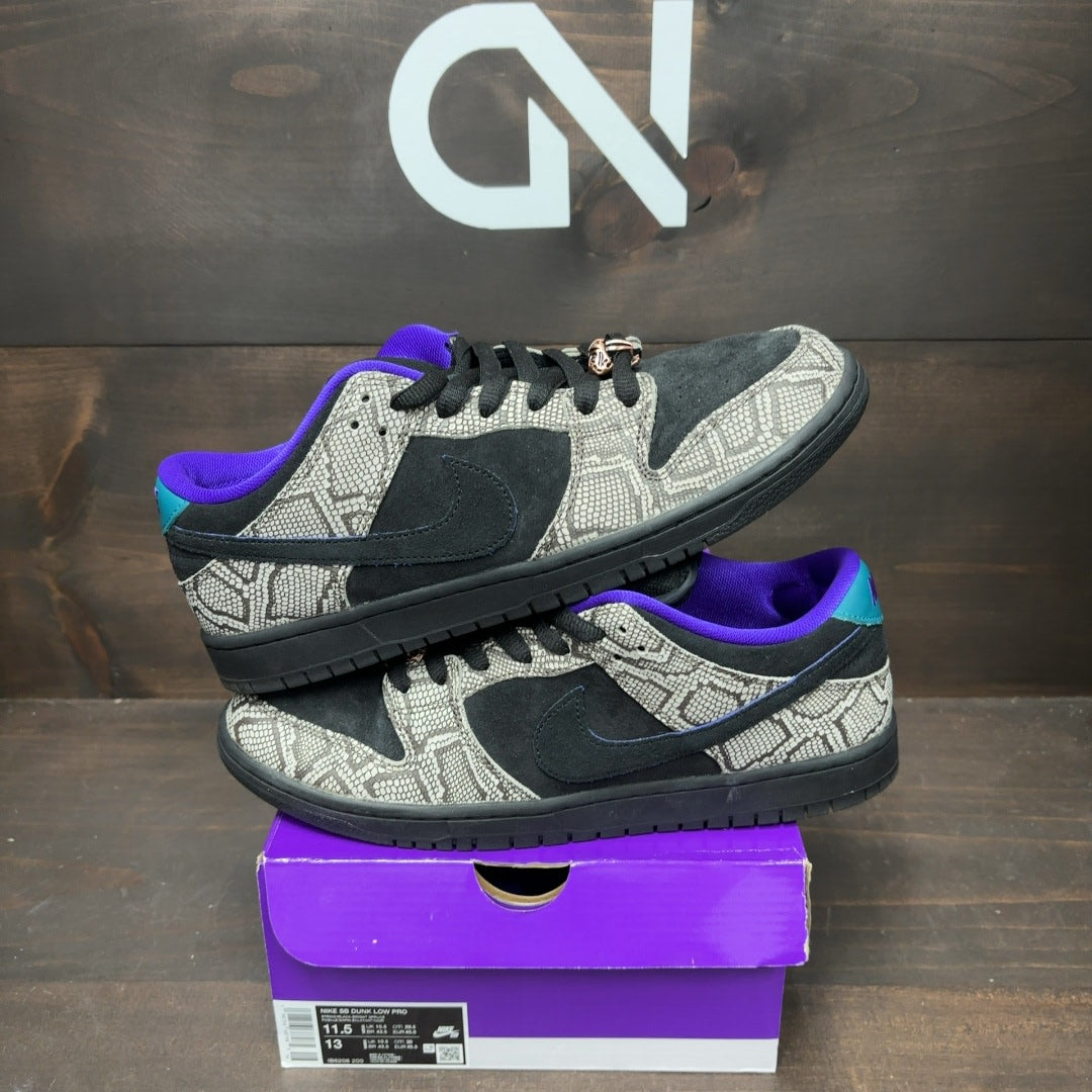 Nike SB Dunk Low Dashawn Jordan Copperhead - Image 1