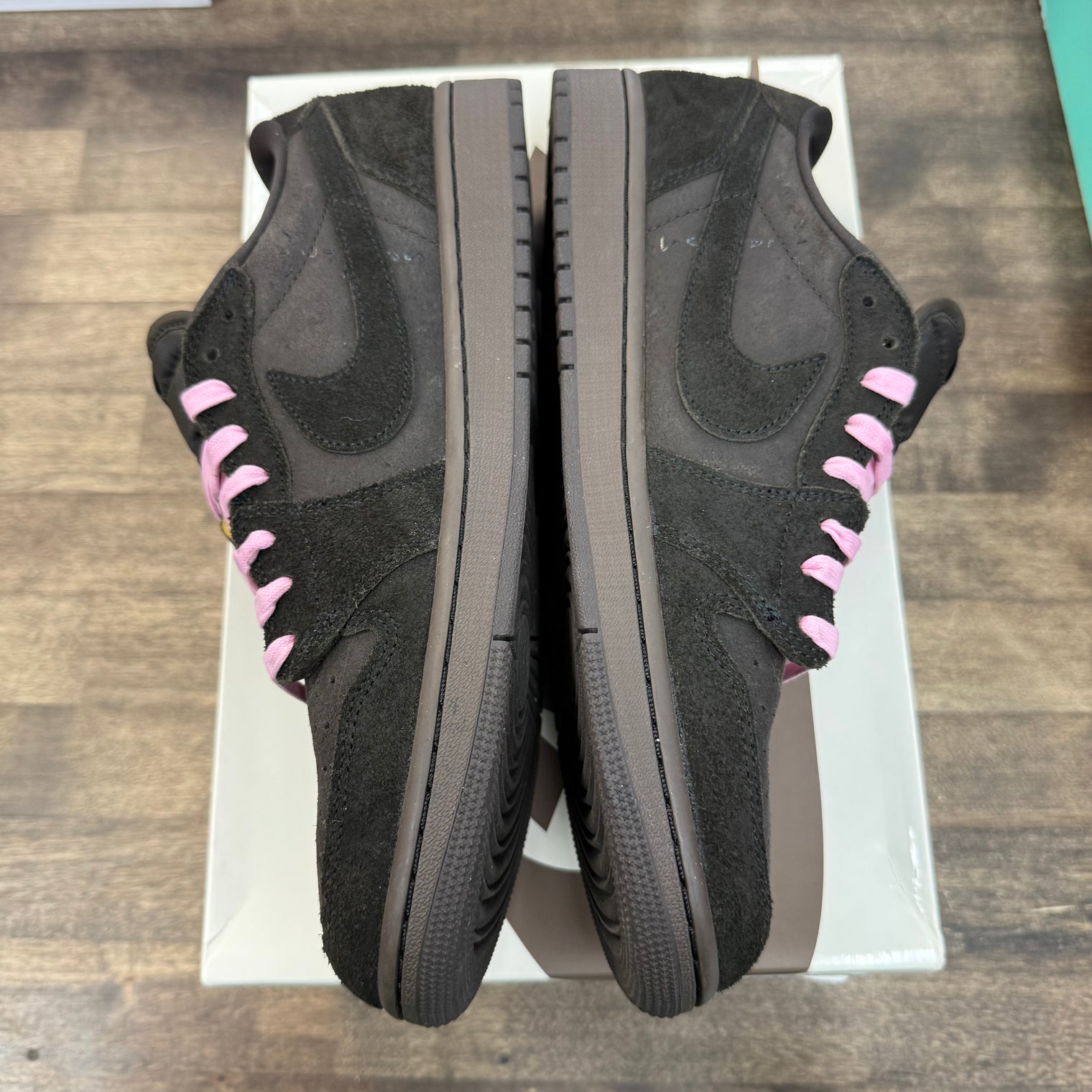 Travis Scott Velvet Brown Jordan 1 Low OG SP (USED)