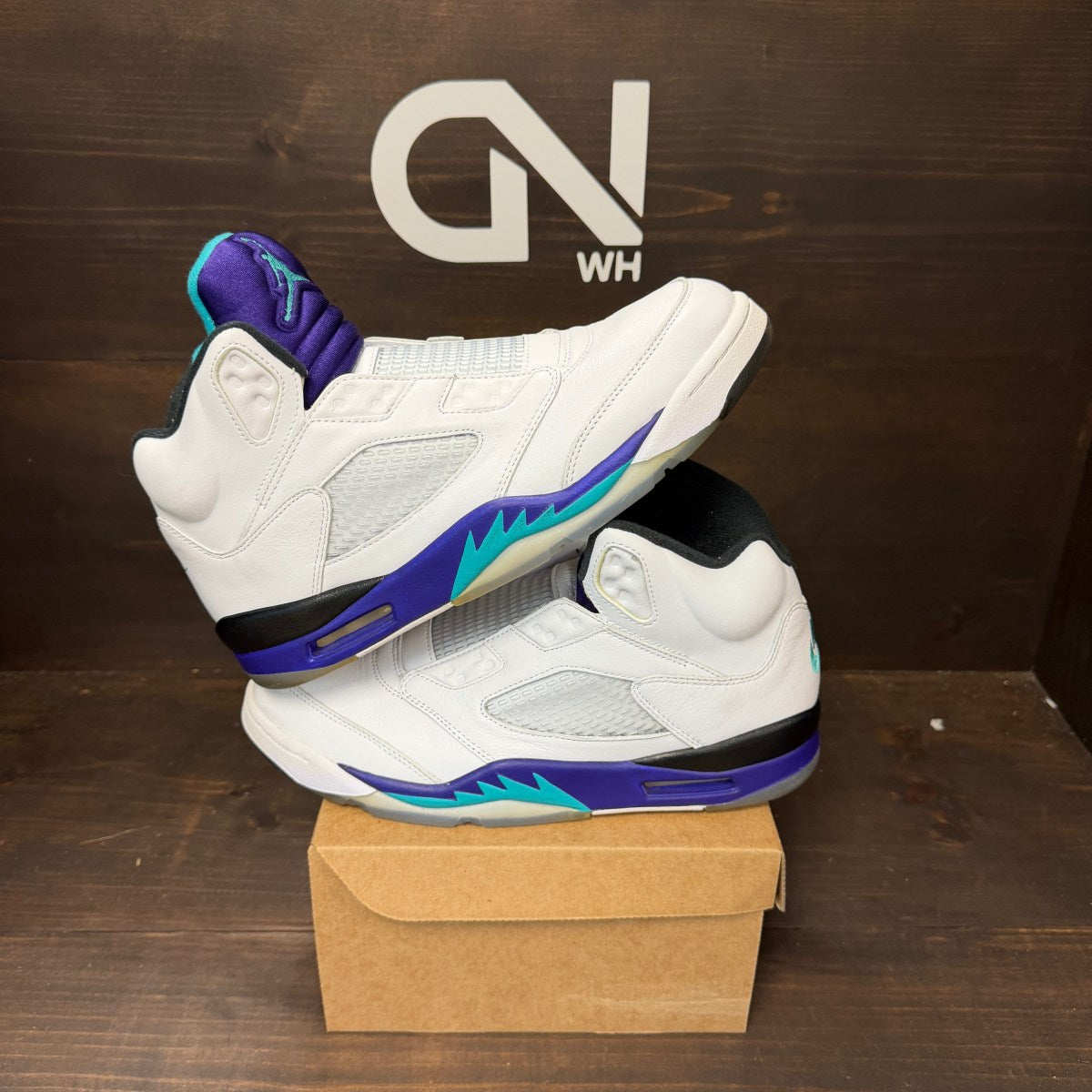Jordan 5 Retro Grape Fresh Prince Size 11 (Pre-Owned) - Image 1