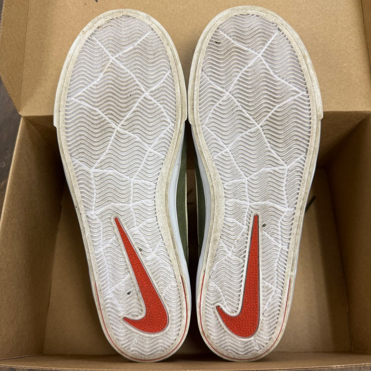 Nike Sb Koston Hypervulc Cool Grey/White-Wolf Grey Size 11.5 (Pre-Owned) - Image 4