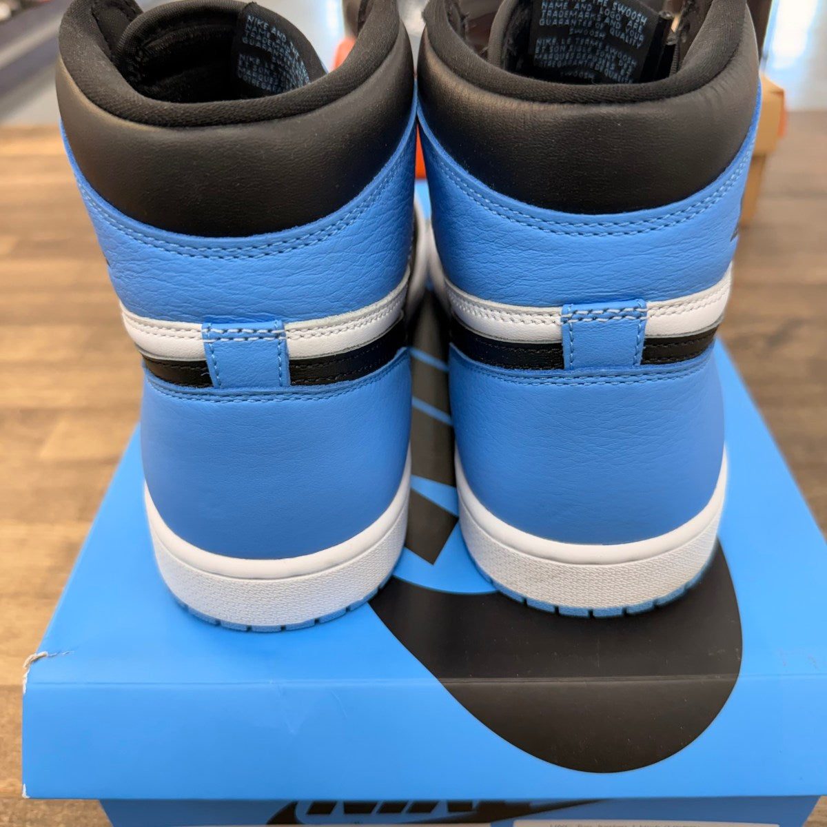 Jordan 1 Retro High OG UNC Toe - Image 4