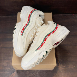 Nike Air Max 95 SP Undefeated Sail Size 12 (Pre-Owned) - Image 2