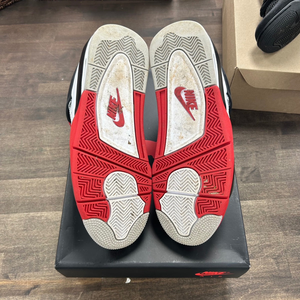 Jordan 4 Retro Fire Red (2020) - Image 5