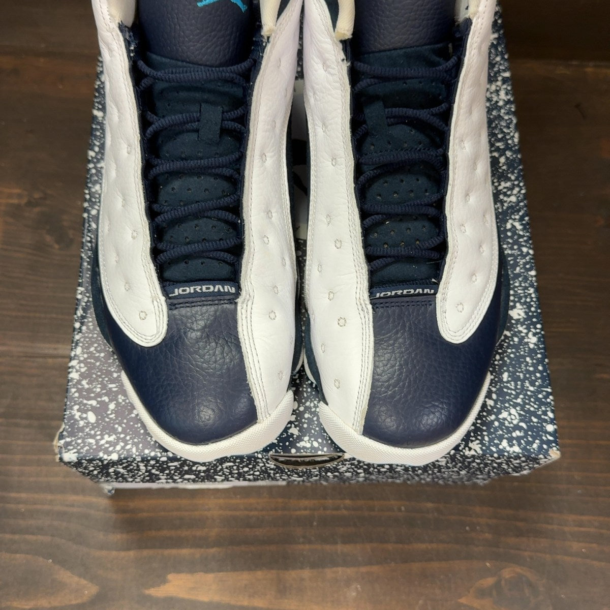 Jordan 13 Retro Obsidian Powder Blue White Size 10.5 (Pre-Owned) - Image 3