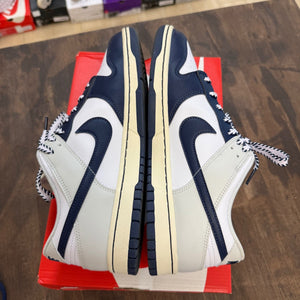 Nike Dunk Low New York Yankees - Image 4