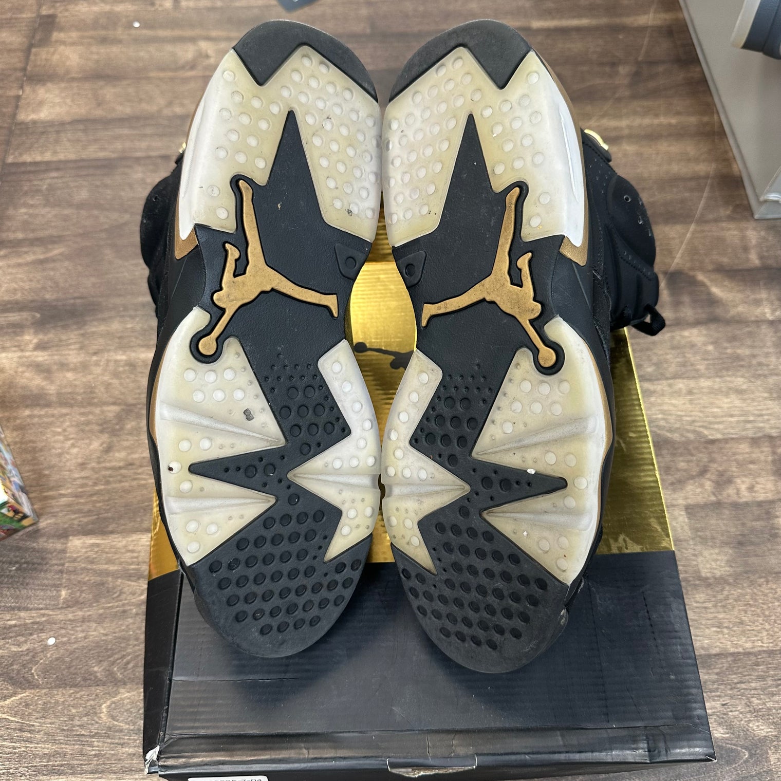 DMP Jordan 6 Retro (USED)