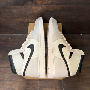 Jordan 1 Retro High OG Defiant SB NYC to Paris Size 13 (Pre-Owned) - Image 4