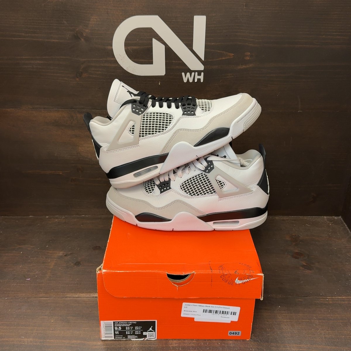 Jordan 4 Retro Military Black Size 9.5 (Pre-Owned) - front