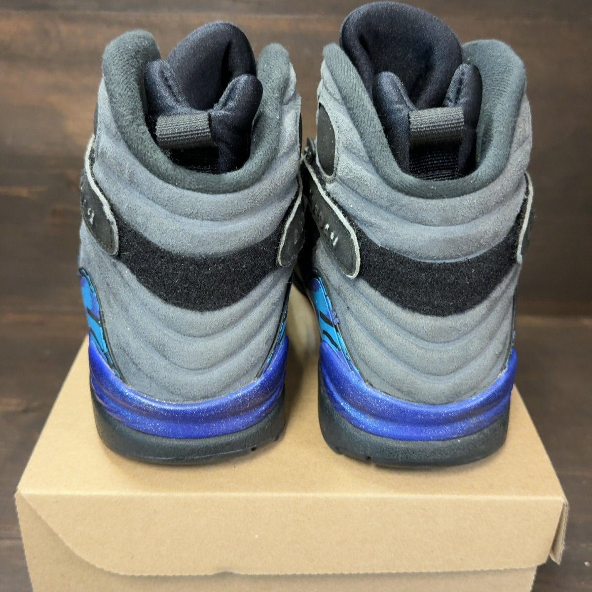 Jordan 8 Retro Aqua (2015) Size 11 (Pre-Owned) - Image 5