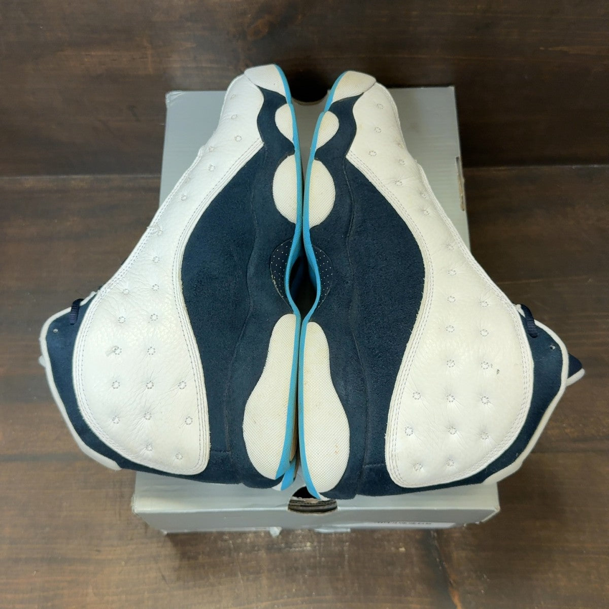 Jordan 13 Retro Obsidian Powder Blue White - Image 6