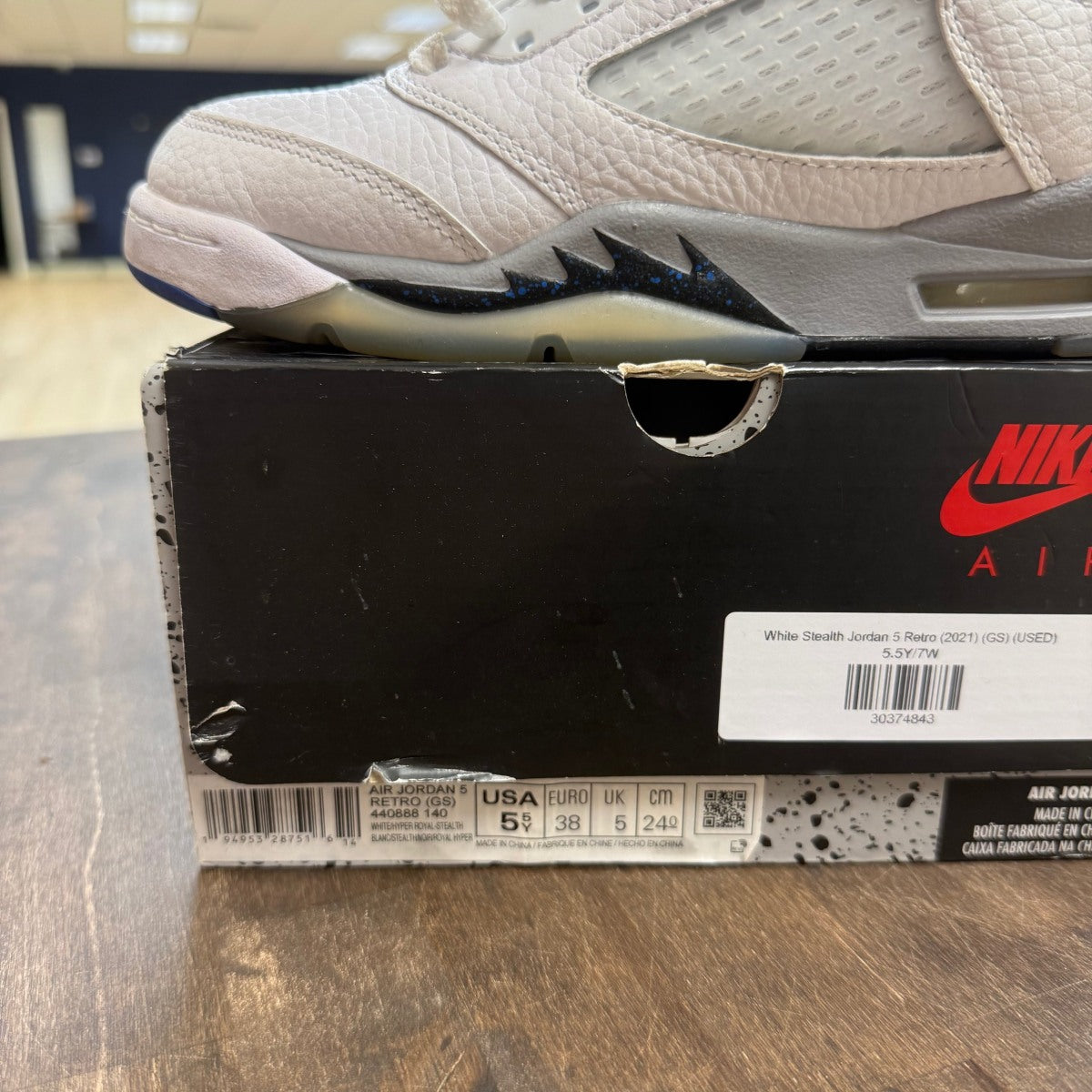 Jordan 5 Retro White Stealth (2021) (GS) - Image 4